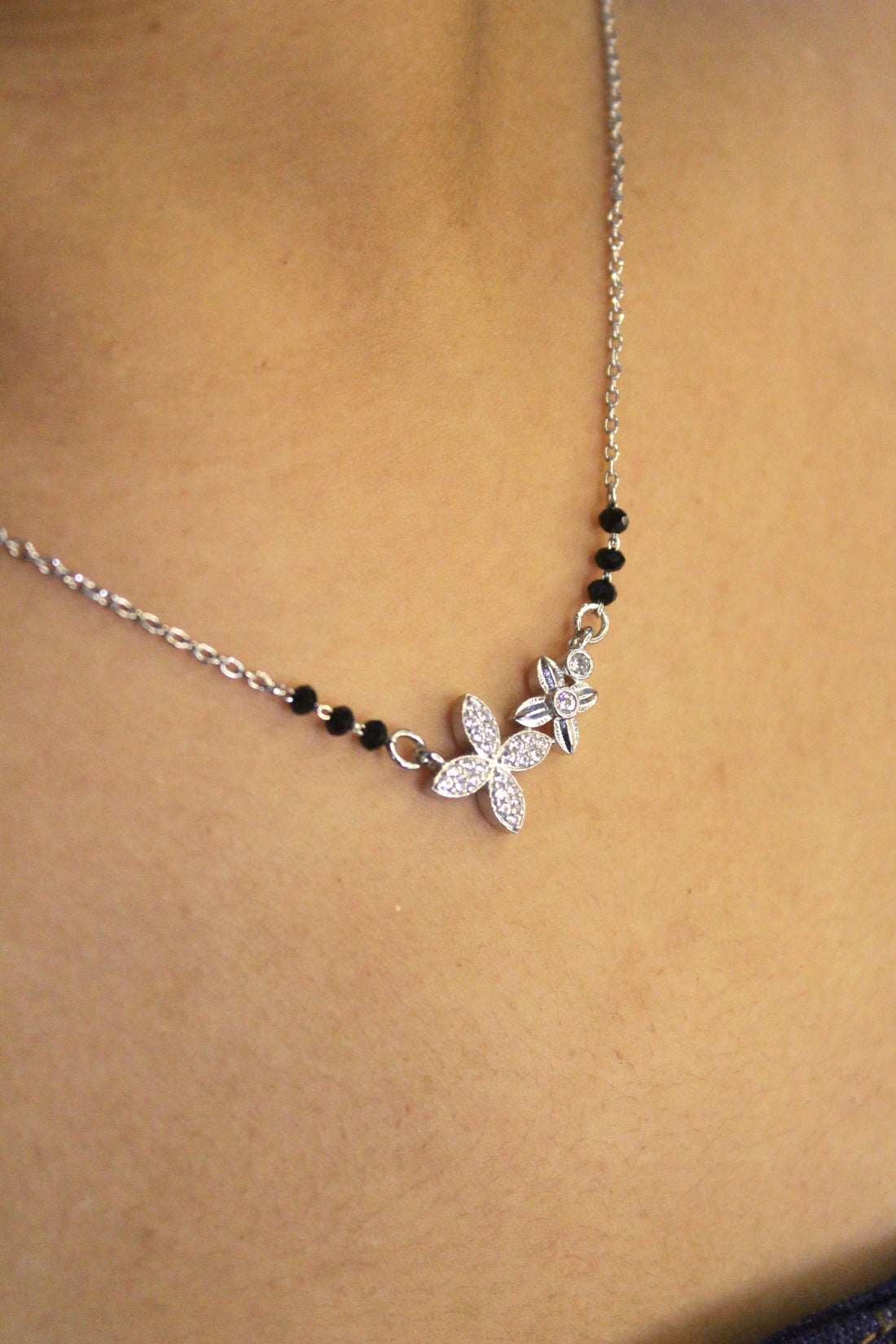 Pave Petals Mangalsutra