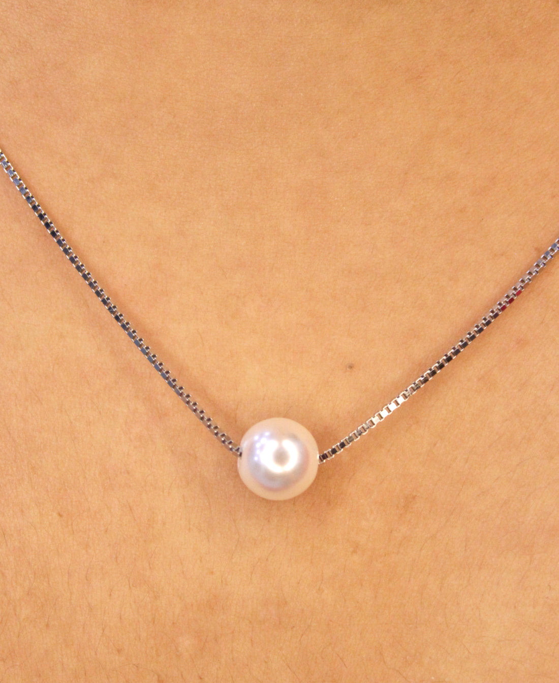 Essential Pearl Necklace