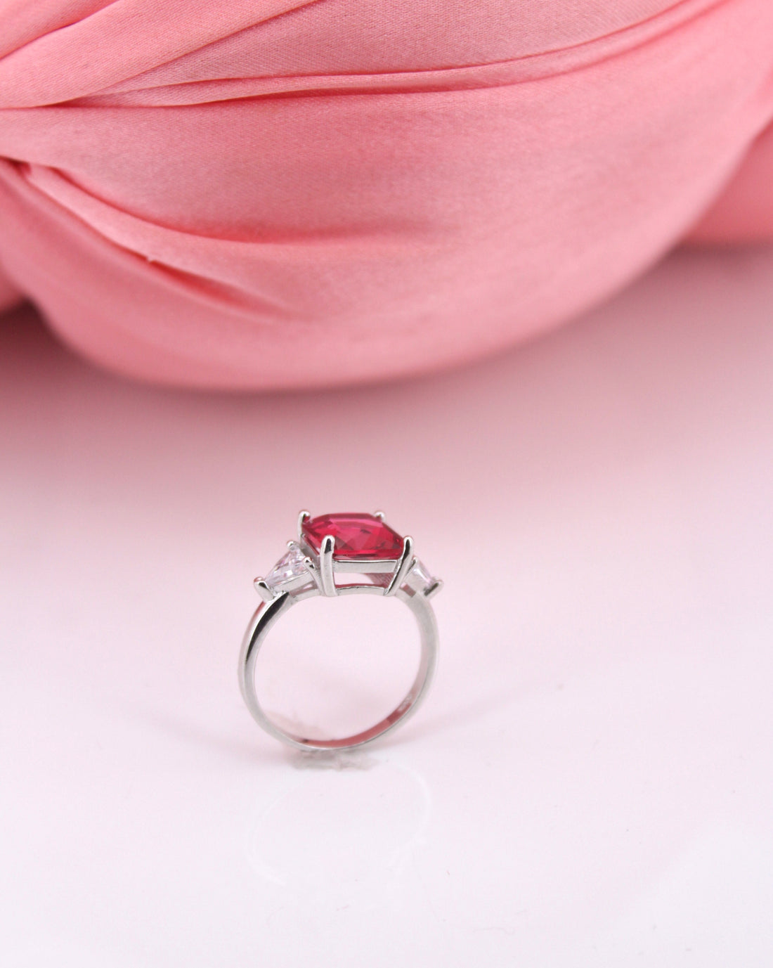 Scarlet Trinity Ring